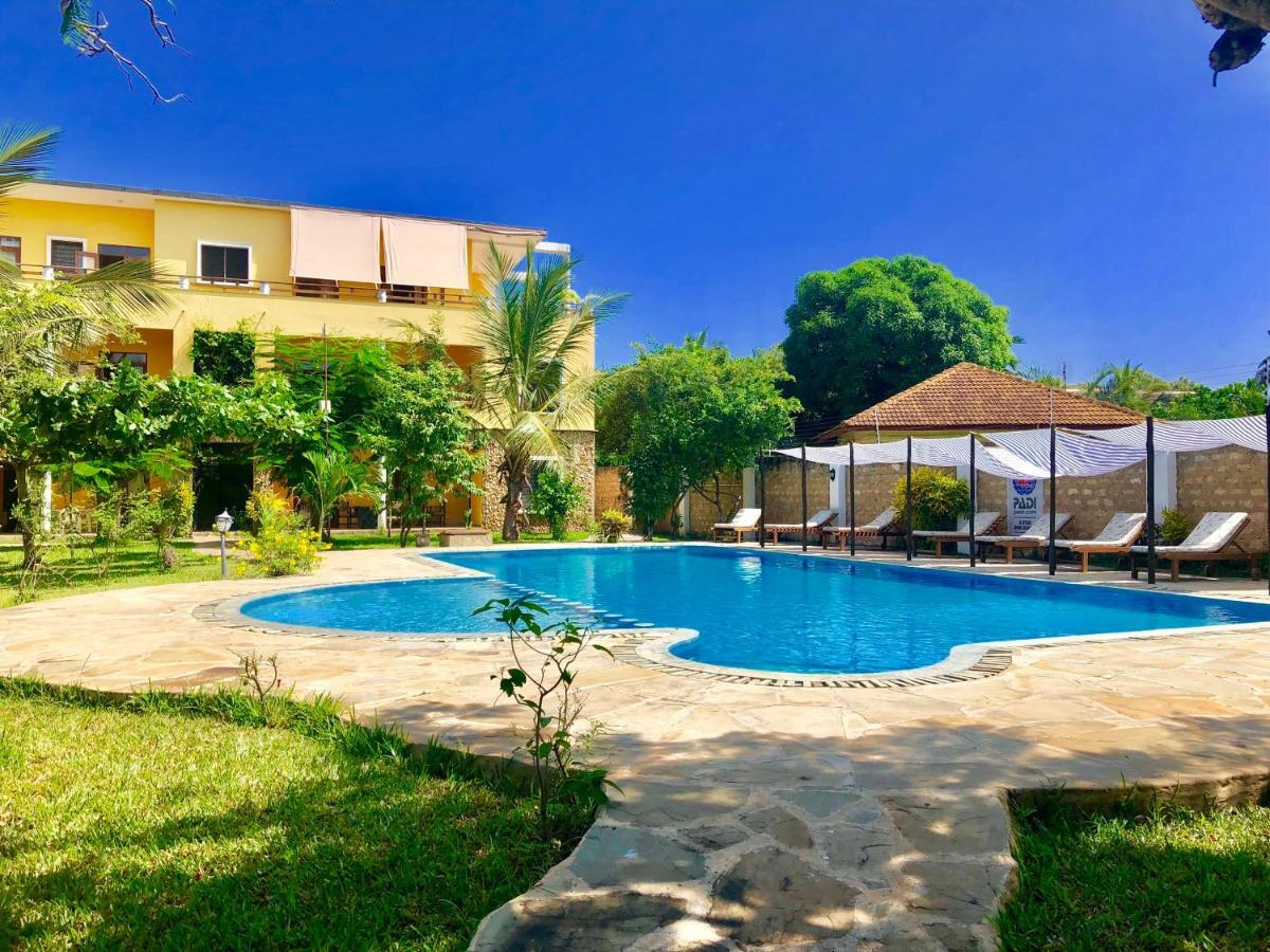 Flametree Beach Homes Diani Beach Ngoại thất bức ảnh