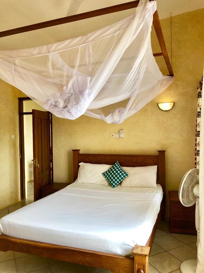Flametree Beach Homes Diani Beach Ngoại thất bức ảnh