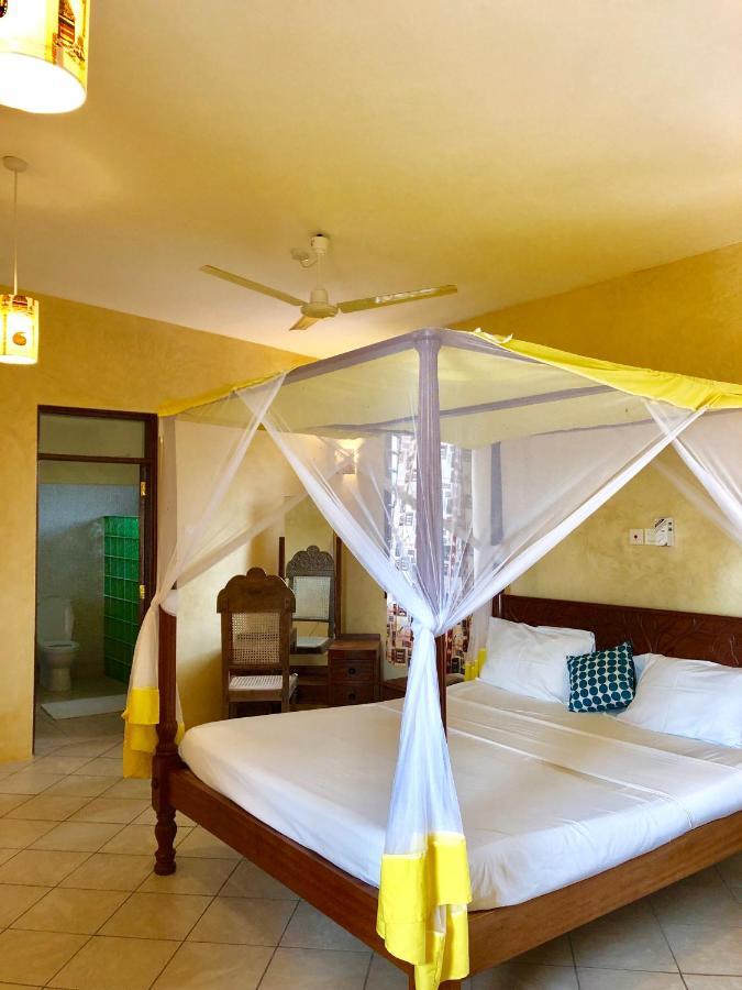 Flametree Beach Homes Diani Beach Ngoại thất bức ảnh