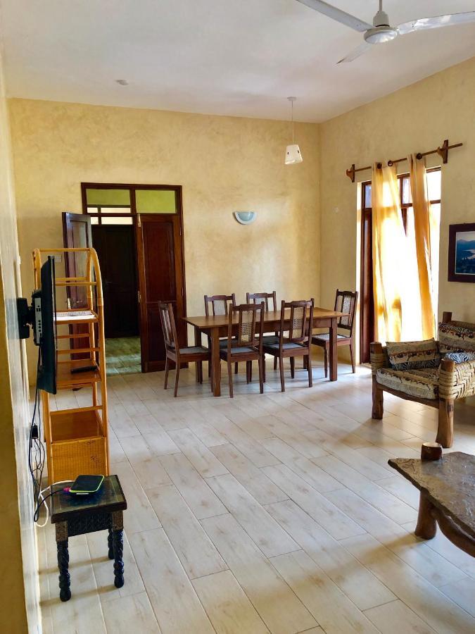Flametree Beach Homes Diani Beach Ngoại thất bức ảnh
